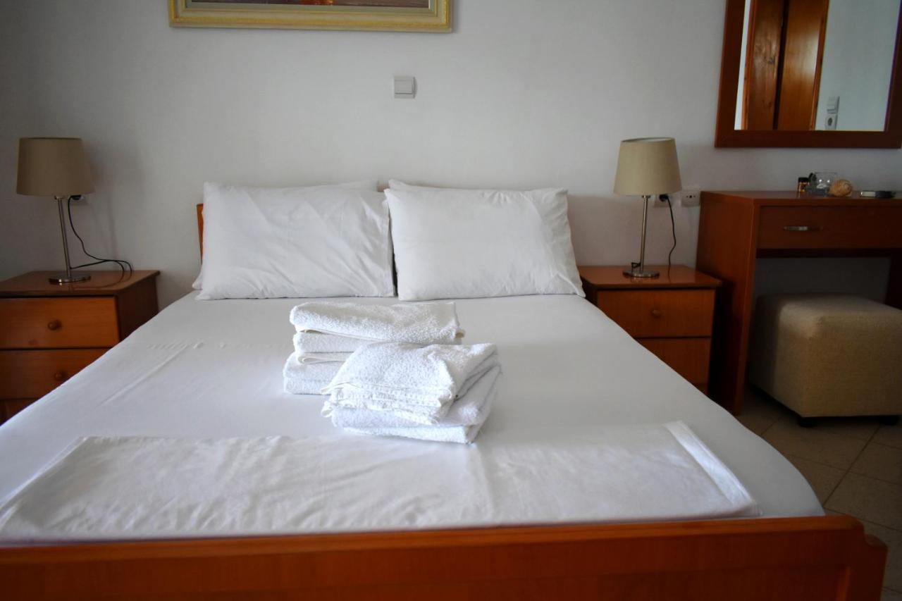 Ionio Rooms II Himare Exterior photo
