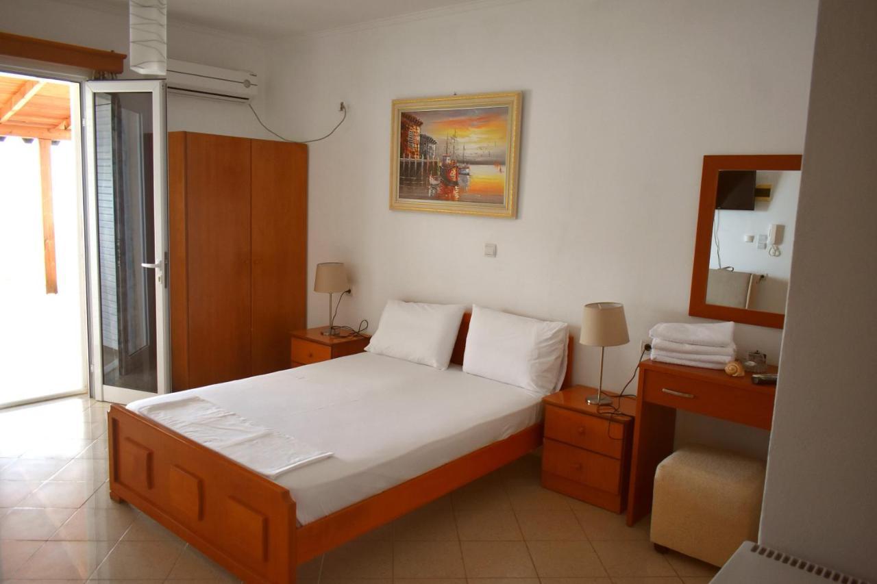 Ionio Rooms II Himare Exterior photo