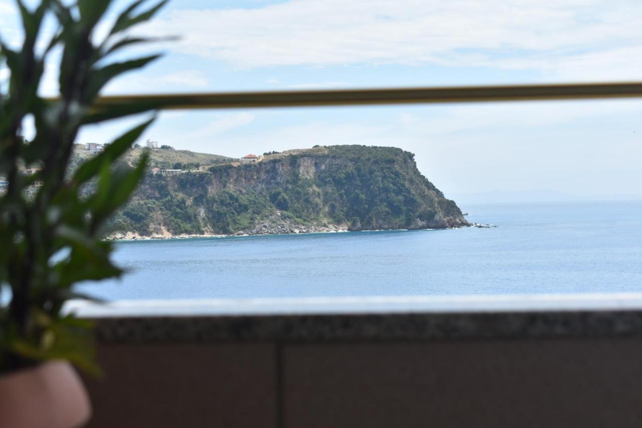 Ionio Rooms II Himare Exterior photo