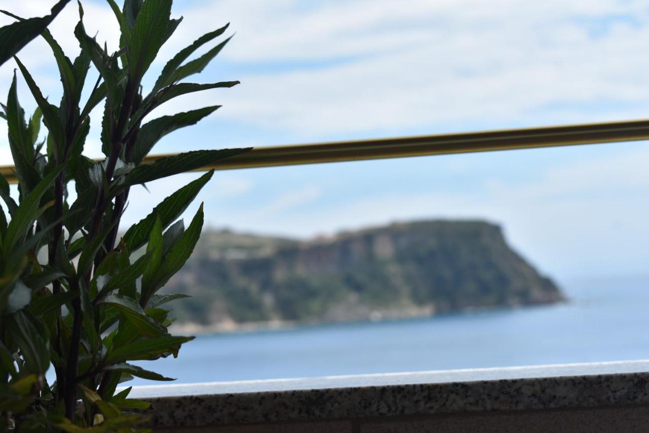 Ionio Rooms II Himare Exterior photo